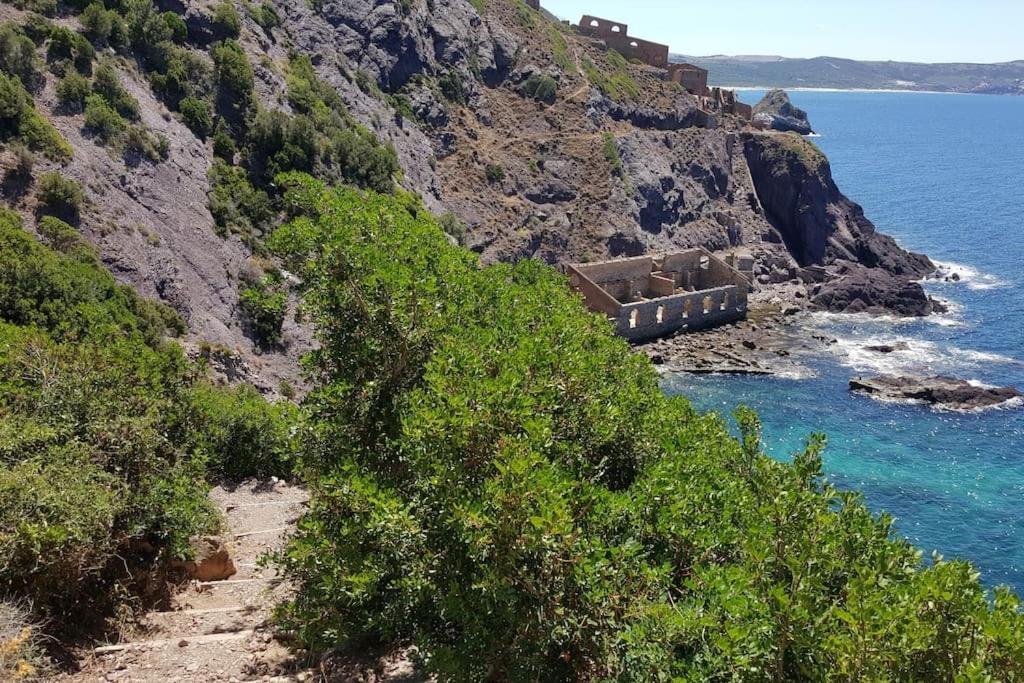 Villa Tanca Piras - Emozioni A Strapiombo Sul Mare!!! Nebida Exterior foto