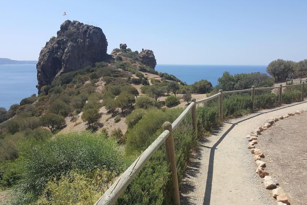 Villa Tanca Piras - Emozioni A Strapiombo Sul Mare!!! Nebida Exterior foto