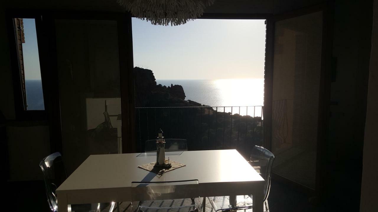 Villa Tanca Piras - Emozioni A Strapiombo Sul Mare!!! Nebida Exterior foto